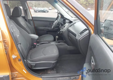 2010 Kia Soul + from USA, damaged, VIN KNDJT2A28A7111735